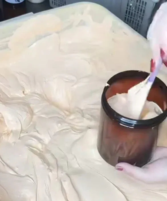 GLOW & WHITE KOREAN GOLD CREAM